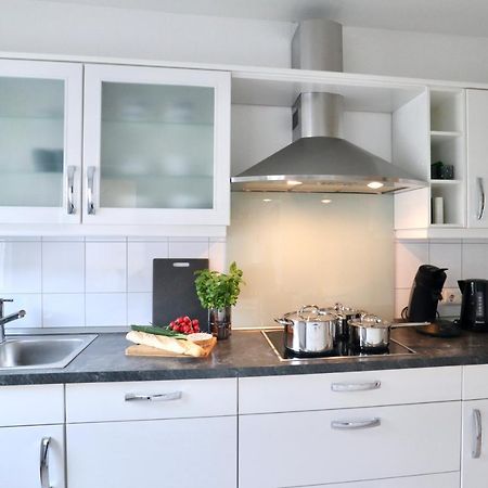 Sabe Apartment: Balcony + Free Parking + Netflix Wuppertal Exterior foto